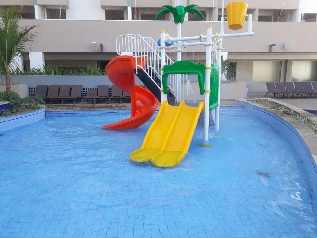 Olimpia Park Resort - 100M Do Parque Thermas Dos Laranjais Exterior photo